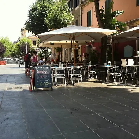 La Casa Di Fonzie * Rome